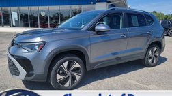 2025 Volkswagen Taos SE 4Motion