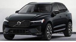 2023 Volvo XC60 B5 Plus Dark Theme