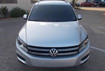 2015 Volkswagen Tiguan SE
