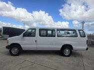 2005 Ford E-Series E-350 Extended