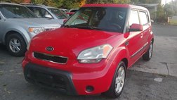 2010 Kia Soul +