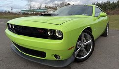 2015 Dodge Challenger R/T Shaker