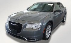 2018 Chrysler 300 Touring