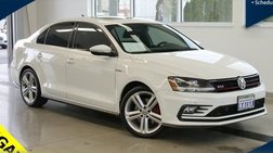 2017 Volkswagen Jetta 2.0T GLI
