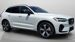 2024 Volvo XC60 Recharge T8 Plus Dark Theme