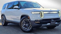 2025 Rivian R1S Adventure