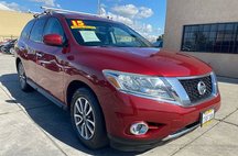 2015 Nissan Pathfinder SV