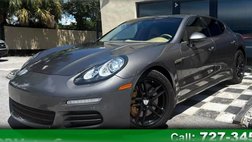 2015 Porsche Panamera 4