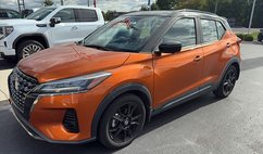 2021 Nissan Kicks SR