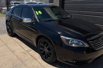 2014 Chrysler 200 Limited