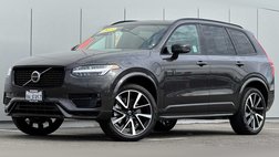 2023 Volvo XC90 Recharge T8 Plus Dark Theme