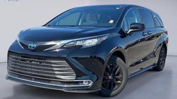 2022 Toyota Sienna XLE