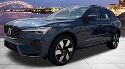 2024 Volvo XC60 Recharge T8 Plus Dark Theme