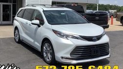 2022 Toyota Sienna Platinum 7-Passenger
