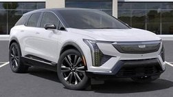 2025 Cadillac OPTIQ Luxury 2