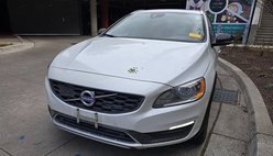 2016 Volvo V60 Cross Country T5