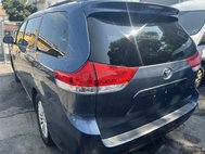 2013 Toyota Sienna XLE