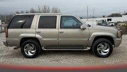 1999 Cadillac Escalade Base