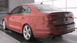 2017 Volkswagen Jetta 2.0T GLI