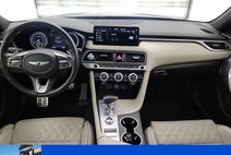 2023 Genesis G70 3.3T Standard