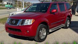 2012 Nissan Pathfinder Silver Edition