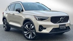 2025 Volvo XC40 B5 Ultra Dark Theme