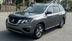 2017 Nissan Pathfinder SV