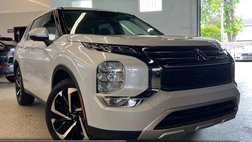 2023 Mitsubishi Outlander SE Special Edition