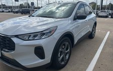 2025 Ford Escape Hybrid ST-Line