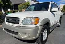 2002 Toyota Sequoia SR5