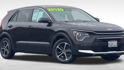 2023 Kia Niro LX