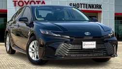 2025 Toyota Camry LE FWD