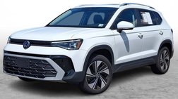 2025 Volkswagen Taos SE 4Motion