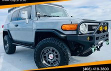 2014 Toyota FJ Cruiser Base