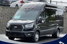 2025 Ford Transit XLT