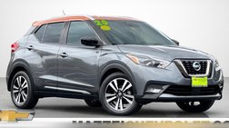 2020 Nissan Kicks SR