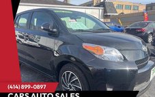2013 Scion xD Base