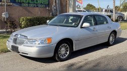 2002 Lincoln Town Car Signature