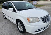 2014 Chrysler Town and Country Touring