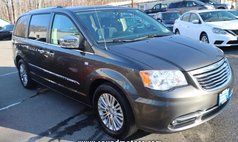 2014 Chrysler Town and Country Touring-L