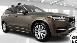 2017 Volvo XC90 T6 Momentum