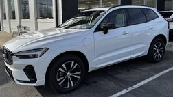2024 Volvo XC60 Recharge T8 Core Dark Theme
