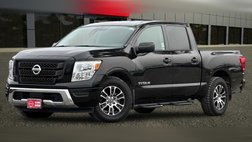 2022 Nissan Titan SV