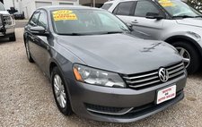 2014 Volkswagen Passat 1.8T Wolfsburg Edition