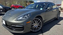2022 Porsche Panamera Standard
