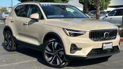 2025 Volvo XC40 B5 Plus Bright Theme