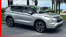 2022 Mitsubishi Outlander ES