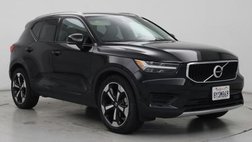 2020 Volvo XC40 T5 Momentum