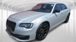 2019 Chrysler 300 Touring