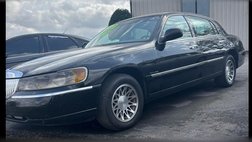 2001 Lincoln Town Car Signature